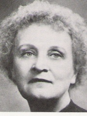 Photo of Helen Parkhurst