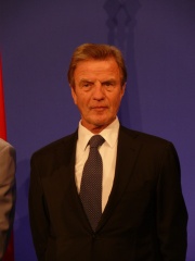 Photo of Bernard Kouchner