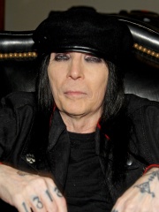 Photo of Mick Mars