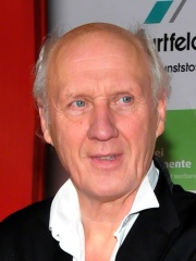 Photo of Herman van Veen