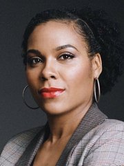 Photo of Lindsey Harding