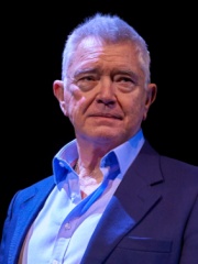 Photo of Martin Shaw