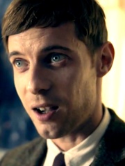 Photo of Luke Treadaway