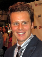 Photo of Jonathan Groff