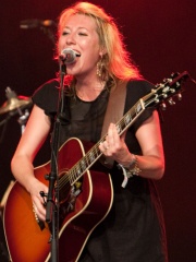 Photo of Martha Wainwright