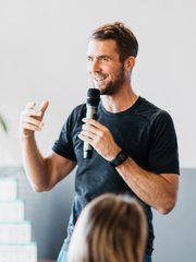 Photo of Leon Taylor