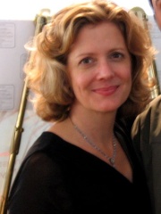 Photo of Kristine Sutherland