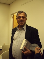 Photo of Girish Karnad