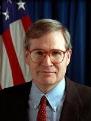 Photo of Stephen Hadley