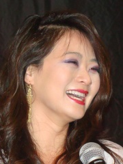 Photo of Julia Ling