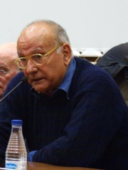 Photo of Mario Camus