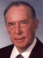 Photo of Derek Prince