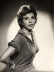 Photo of Billie Whitelaw