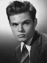 Photo of Dickie Moore