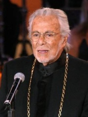 Photo of Ernesto Alonso