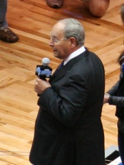 Photo of Richard DeVos