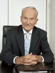 Photo of Reinhard Mohn