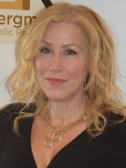 Photo of Lisa Ann Walter