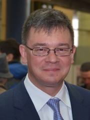 Photo of Mihai Răzvan Ungureanu