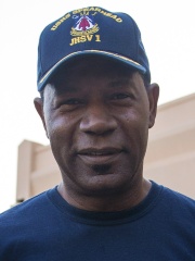 Photo of Dennis Haysbert