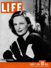 Photo of Geraldine Fitzgerald