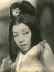 Photo of Machiko Kyō