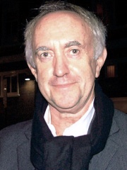 Photo of Jonathan Pryce