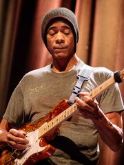 Photo of Greg Howe
