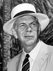 Photo of Raymond Massey