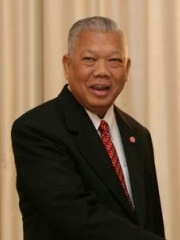 Photo of Samak Sundaravej