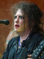 Photo of Robert Smith