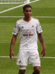 Photo of Kyle Naughton