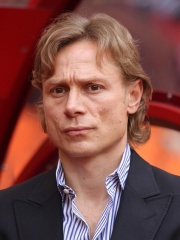 Photo of Valeri Karpin