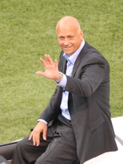 Photo of Cal Ripken Jr.