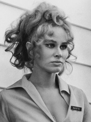 Photo of Karen Black