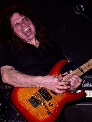 Photo of Vinnie Moore