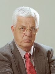 Photo of Raimonds Pauls