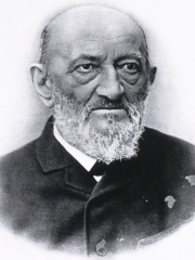 Photo of Moritz Steinschneider