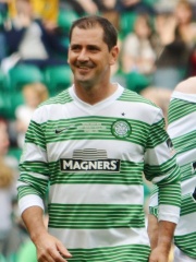 Photo of Jackie McNamara