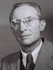 Photo of Uri Zvi Greenberg
