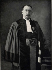 Photo of René Maire