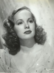 Photo of Peggy Cummins