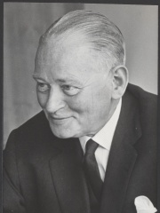 Photo of Dirk Stikker