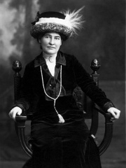 Photo of Willa Cather