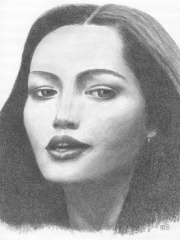 Photo of Barbara Carrera