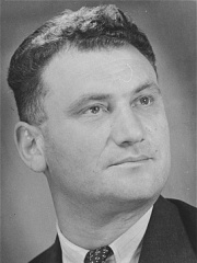 Photo of Tuvia Bielski