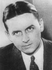 Photo of Eliot Ness