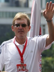 Photo of Kenny Dalglish