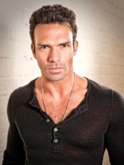 Photo of Darren Shahlavi