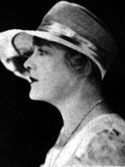 Photo of Louise Dresser